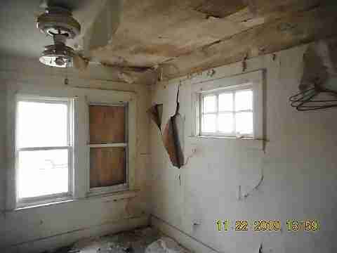 8897 Mendota (16)_m.jpg